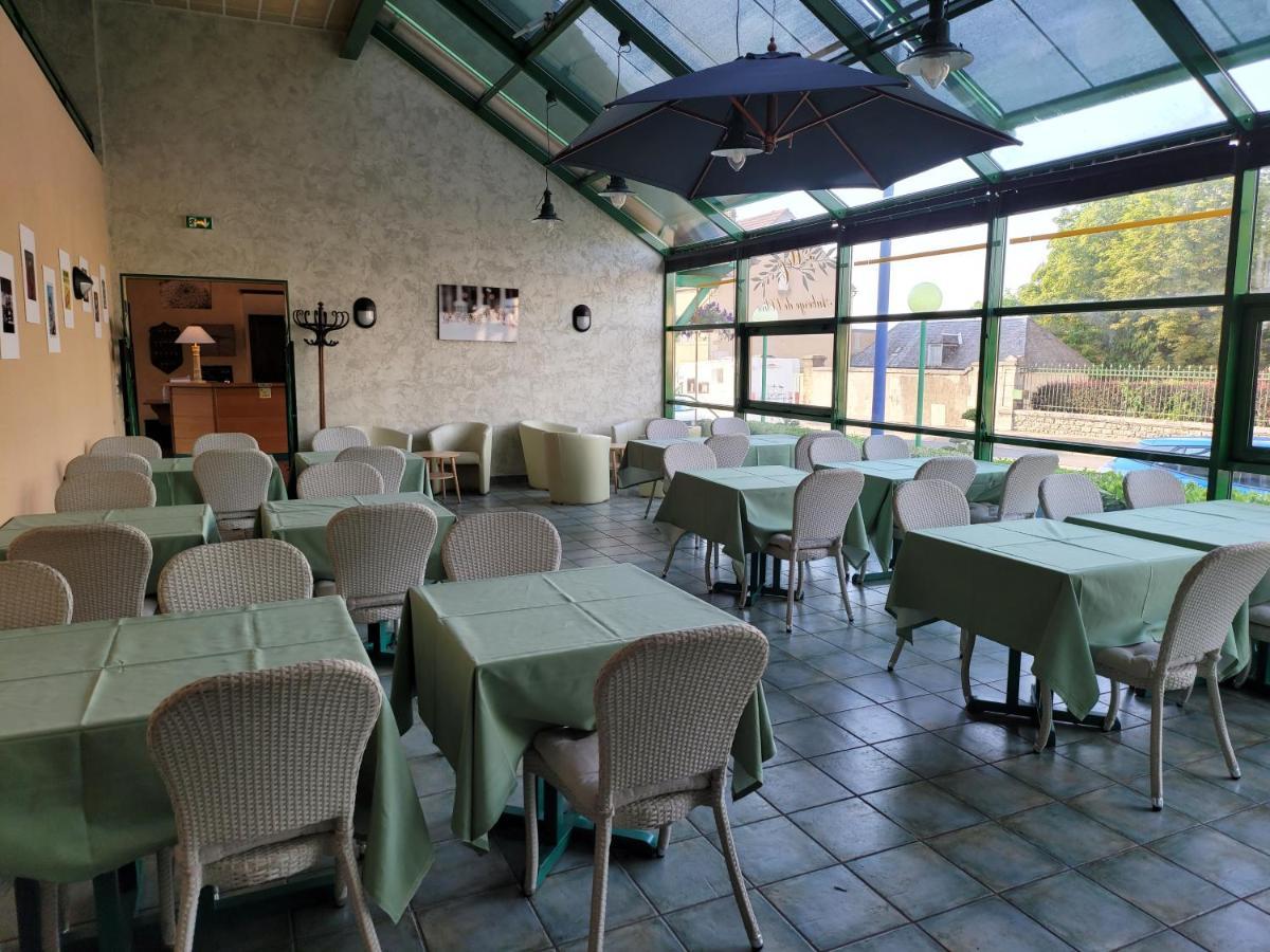 L'Auberge De L'Olive Dompierre-sur-Besbre Ngoại thất bức ảnh